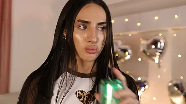 Kim Oberlin  online show from 02/17/25, 10:51