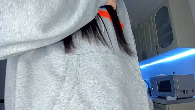 Kim Oberlin  online show from 02/03/26, 12:10