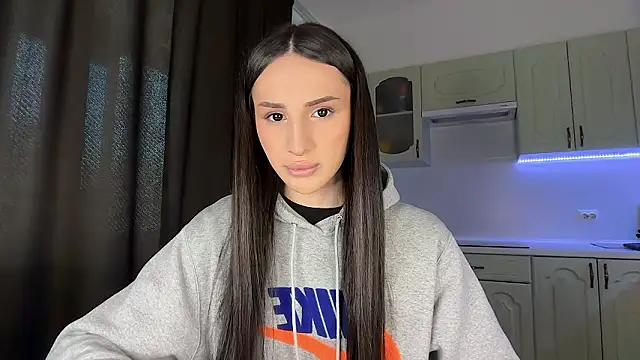 Kim Oberlin  online show from 02/23/26, 01:08