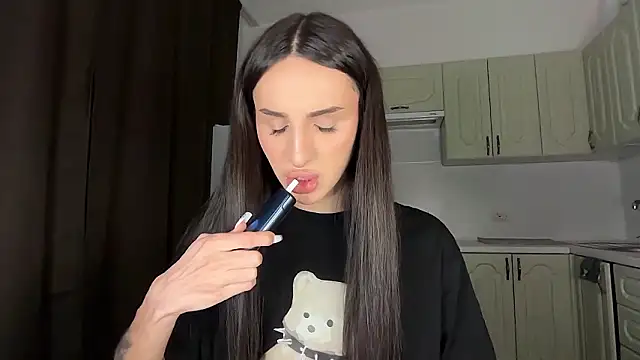 Kim Oberlin  online show from 03/09/26, 04:44