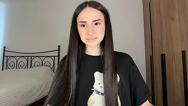 Kim Oberlin  online show from 04/01/26, 01:52