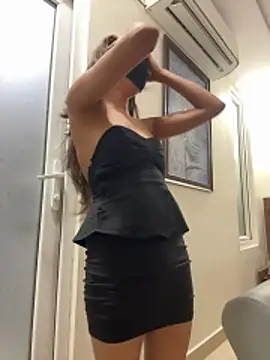 Lunaxx001 online show from 04/08/26, 09:53