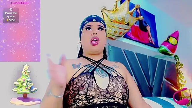 nauthyvalentina online show from 12/24/24, 04:30