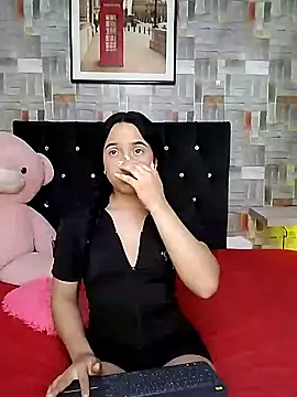 Snapshot of couple_lovelyds chatting on 01/31/25, 03:55 couple lovelyds online show from 01/31/25, 03:55