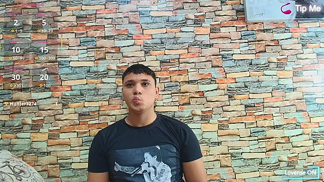 Snapshot of couple_lovelyds chatting on 11/29/25, 08:34 couple lovelyds online show from 11/29/25, 08:34