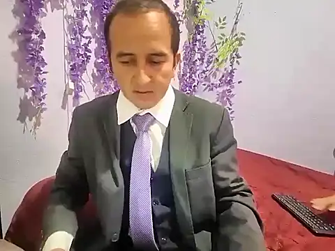 yazforeSolo online show from 10/09/25, 02:37