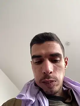 Snapshot of RicarBer chatting on 02/11/26, 10:20 RicarBer online show from 02/11/26, 10:20