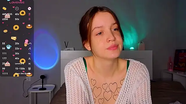 Snapshot of Sweet_Evva chatting on 11/21/25, 02:38 Sweet Evva online show from 11/21/25, 02:38