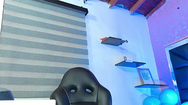 Sofia martiin online show from 09/24/25, 03:10