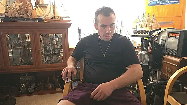 ScubaStevex online show from 02/23/26, 05:43