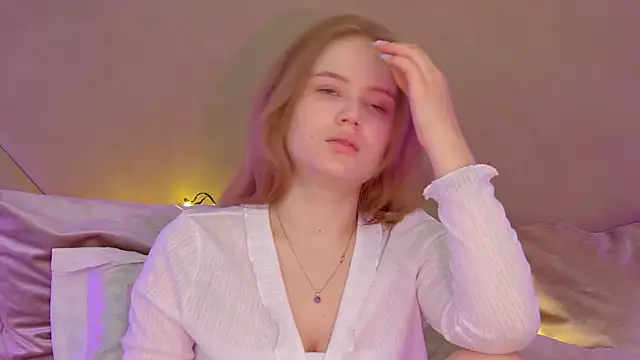 SelinSwarovski online show from 09/12/25, 04:18