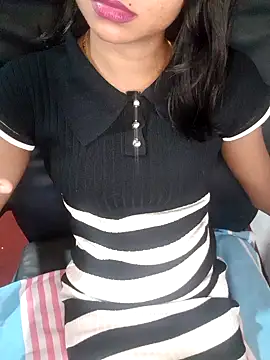Snapshot of Ashavindi_hot chatting on 04/04/26, 04:59 Ashavindi hot online show from 04/04/26, 04:59