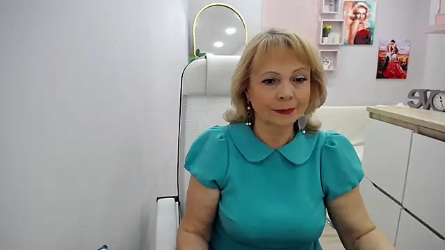 Milla Cutie18 online show from 04/17/26, 04:48