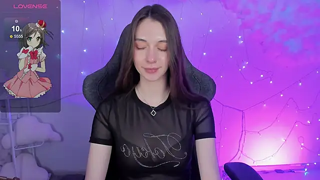 Snapshot of AveAngela chatting on 02/06/25, 03:27 AveAngela online show from 02/06/25, 03:27