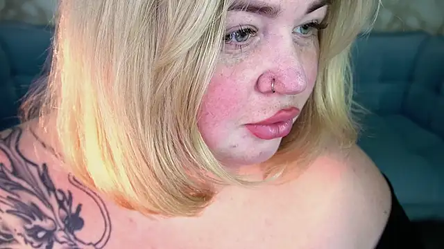 ZaraReignn online show from 04/01/26, 08:50