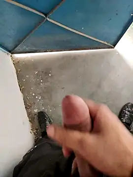 Snapshot of Masti441 chatting on 03/04/25, 09:29 Masti441 online show from 03/04/25, 09:29