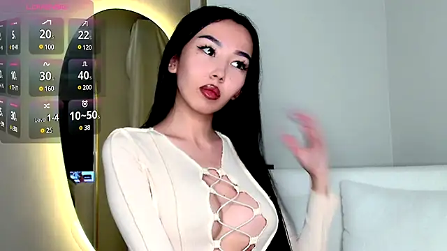 saranmia online show from 12/14/24, 01:49