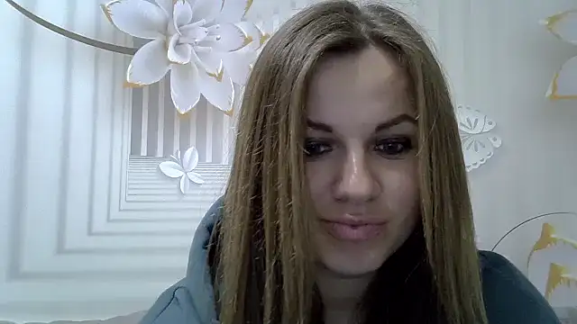 TinaFun4u online show from 03/18/25, 03:31