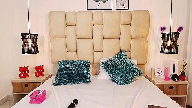 Snapshot of AdharaSmithh chatting on 03/03/25, 02:26 AdharaSmithh online show from 03/03/25, 02:26