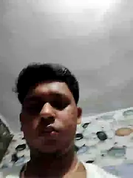 Snapshot of sailord chatting on 12/22/24, 11:52 sailord online show from 12/22/24, 11:52