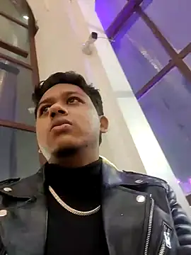 Snapshot of sailord chatting on 12/23/24, 02:17 sailord online show from 12/23/24, 02:17