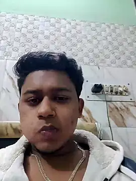 Snapshot of sailord chatting on 12/30/24, 07:11 sailord online show from 12/30/24, 07:11