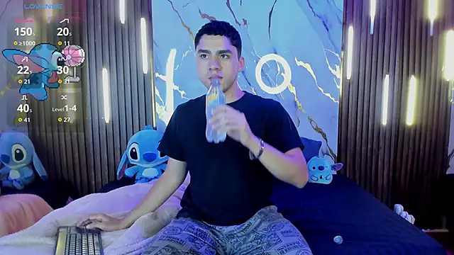 LiamNovak online show from 11/23/25, 12:05