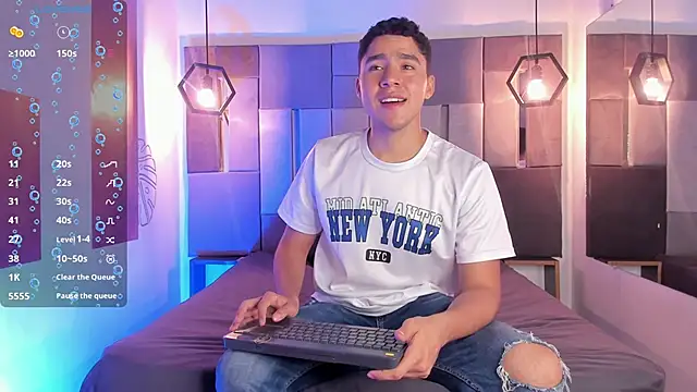 LiamNovak online show from 11/28/25, 12:19