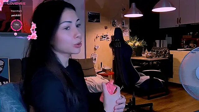 KatiKate online show from 11/07/25, 03:56