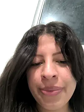 Snapshot of ShyVibes_ chatting on 01/20/25, 03:37 ShyVibes  online show from 01/20/25, 03:37