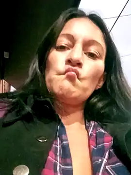 Snapshot of celeste-30_ chatting on 02/14/25, 11:20 celeste-30 online show from 02/14/25, 11:20