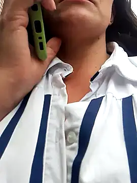 Snapshot of celeste-30_ chatting on 03/02/25, 04:21 celeste-30 online show from 03/02/25, 04:21