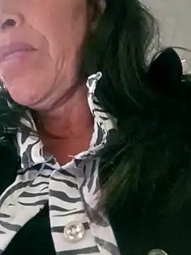 Snapshot of celeste-30_ chatting on 03/05/25, 11:38 celeste-30 online show from 03/05/25, 11:38