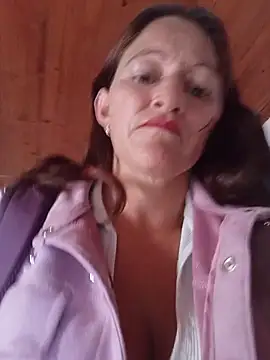 Snapshot of celeste-30_ chatting on 10/03/25, 01:30 celeste-30 online show from 10/03/25, 01:30