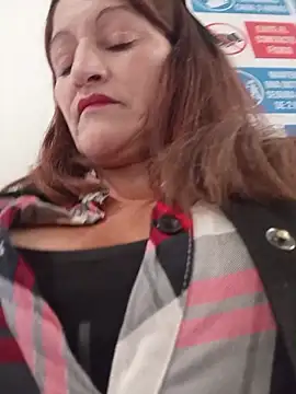 Snapshot of celeste-30_ chatting on 10/09/25, 12:14 celeste-30 online show from 10/09/25, 12:14