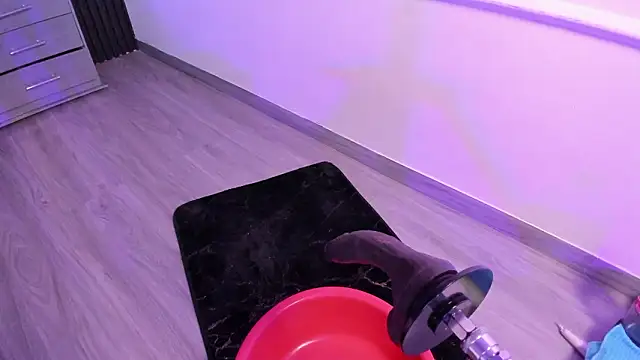 MiiaaMoonroee online show from 02/14/26, 09:11