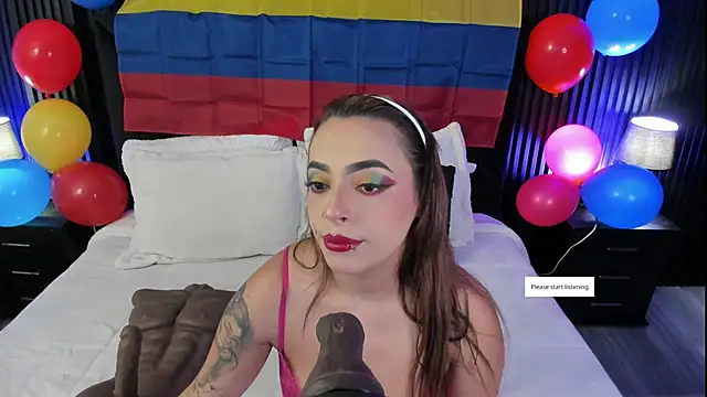 Snapshot of MiiaaMoonroee chatting on 07/03/26, 07:09 MiiaaMoonroee online show from 07/03/26, 07:09