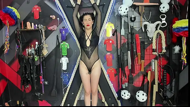Snapshot of SUBMISSION_BDSM chatting on 06/22/26, 02:25 SUBMISSION BDSM online show from 06/22/26, 02:25
