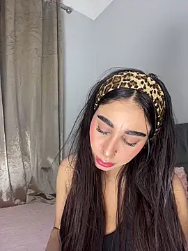 Meryem Queen online show from 04/26/26, 08:39
