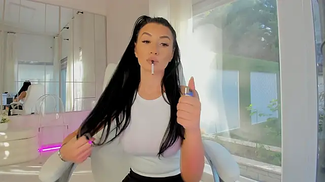 Snapshot of missdiamond_ chatting on 10/25/25, 07:05 missdiamond online show from 10/25/25, 07:05