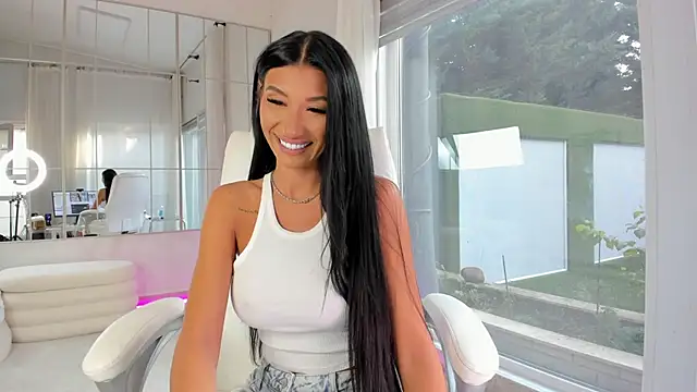 Snapshot of missdiamond_ chatting on 11/22/25, 07:51 missdiamond online show from 11/22/25, 07:51