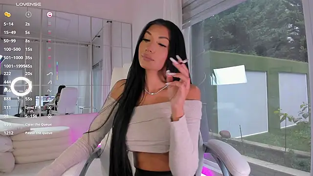 Snapshot of missdiamond_ chatting on 11/23/25, 07:52 missdiamond online show from 11/23/25, 07:52