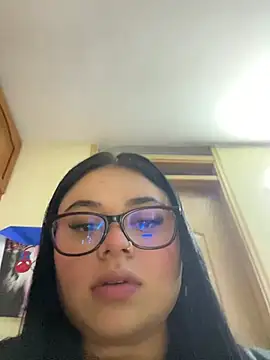 alissonfernandez  online show from 02/13/26, 11:12