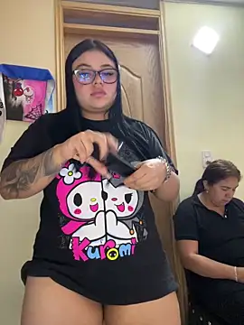 alissonfernandez  online show from 03/28/26, 01:33