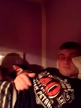 Snapshot of Gotowy40 chatting on 11/18/25, 12:05 Gotowy40 online show from 11/18/25, 12:05