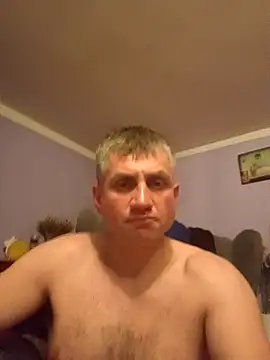 Snapshot of Gotowy40 chatting on 12/05/25, 12:19 Gotowy40 online show from 12/05/25, 12:19