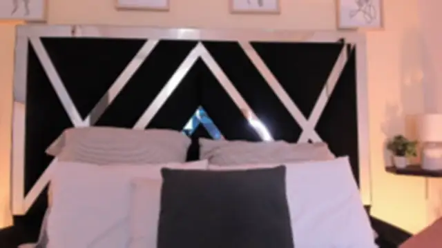 Snapshot of marian_pinzon chatting on 09/23/25, 03:31 marian pinzon online show from 09/23/25, 03:31