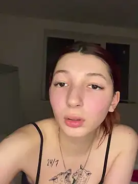 Snapshot of Alissa_kiss chatting on 12/12/24, 07:26 Alissa kiss online show from 12/12/24, 07:26