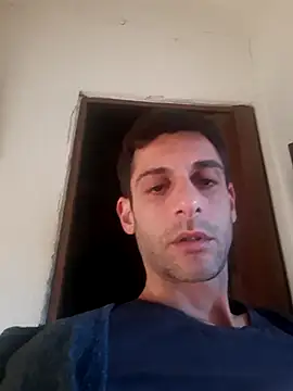 Snapshot of MrTamburine22 chatting on 12/24/24, 02:54 MrTamburine22 online show from 12/24/24, 02:54