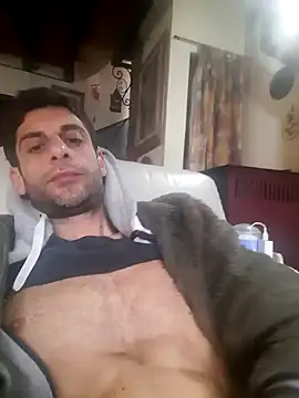 Snapshot of MrTamburine22 chatting on 02/12/25, 12:22 MrTamburine22 online show from 02/12/25, 12:22